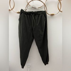 ATHLETA Green Athletic Pants Size 14